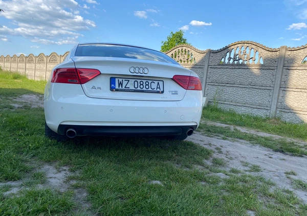 Audi A5 cena 65500 przebieg: 235000, rok produkcji 2014 z Nieszawa małe 277